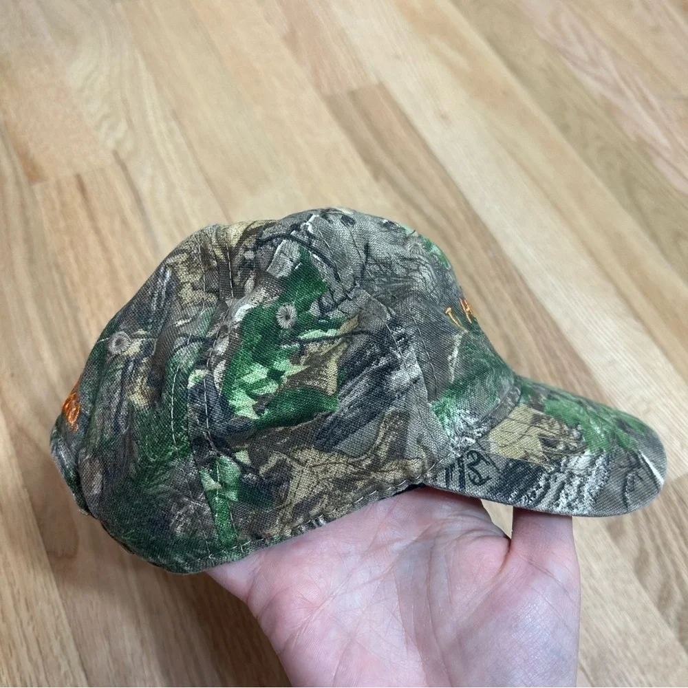 Cabela’s I Hunt For Hugs Camouflage Toddler Hat Baseball Cap Kids Green